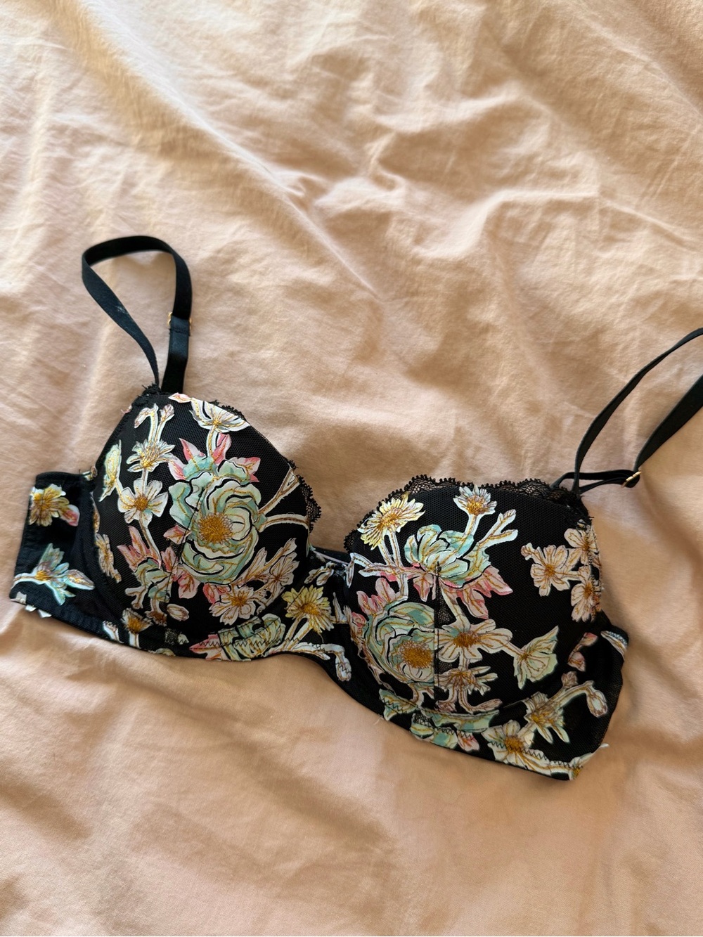 Victoria’s Secret bra